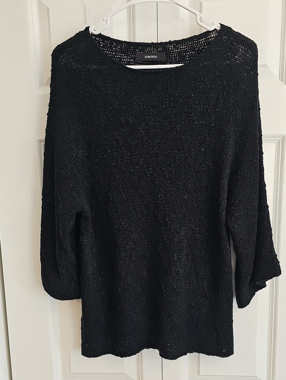 Dokotoo Black Open-Knit Scoop Neck Sweater
